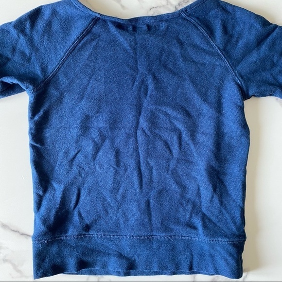 Tommy Hilfiger Fleece Short-sleeve Graphic Sweater - Picture 8 of 8